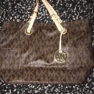 michael kors purse